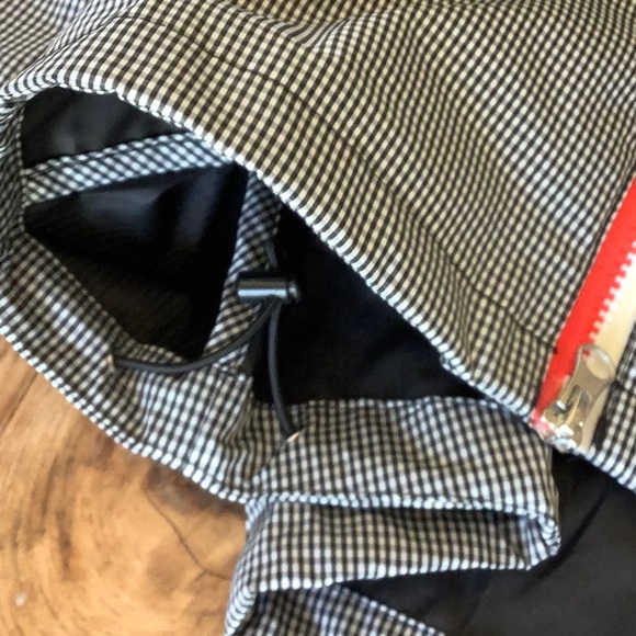NWOT! - IZOD Gingham Check Full-Zip Packable Windbreaker Jacket - Picture 6 of 11